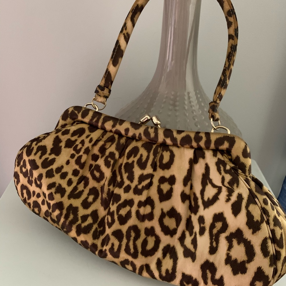 Banana Republic Leopard 🐆 bag